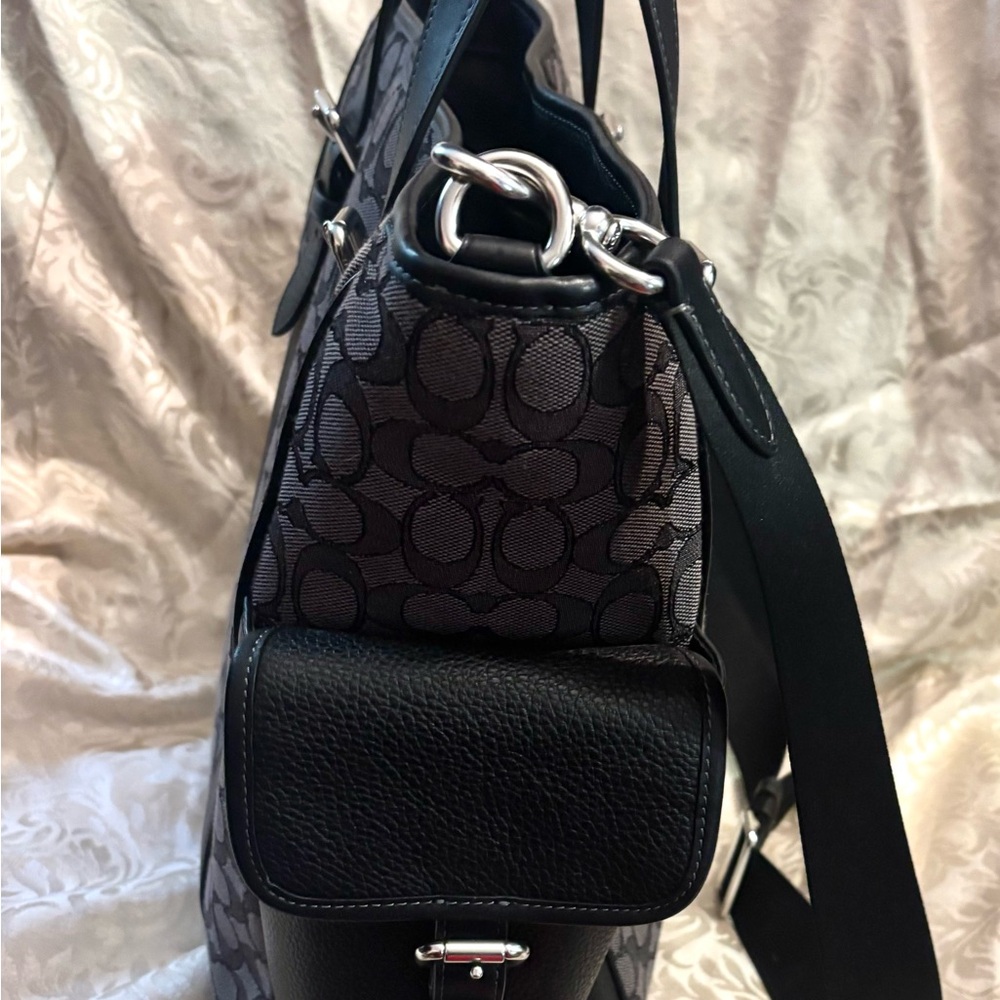 Coach Signature Messenger Tote in Charcoal and Black - Picture 3 of 8